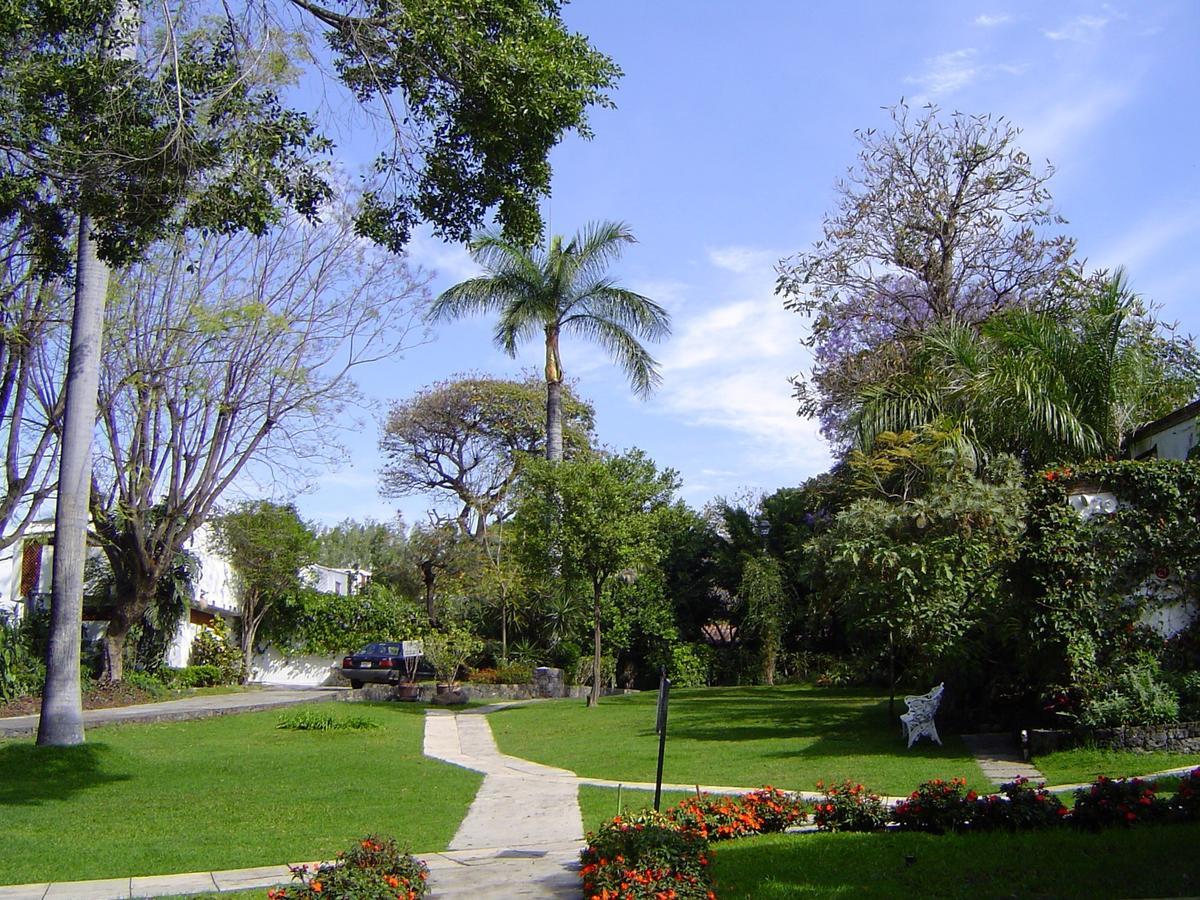 Hotel Jacarandas Cuernavaca Extérieur photo