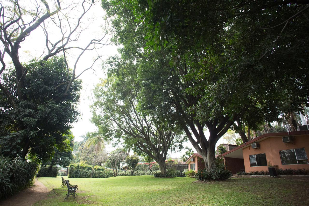 Hotel Jacarandas Cuernavaca Extérieur photo